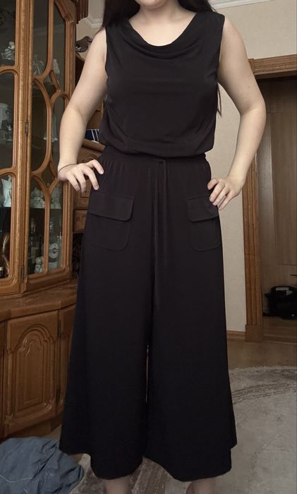 Чорний комбінезон М новий