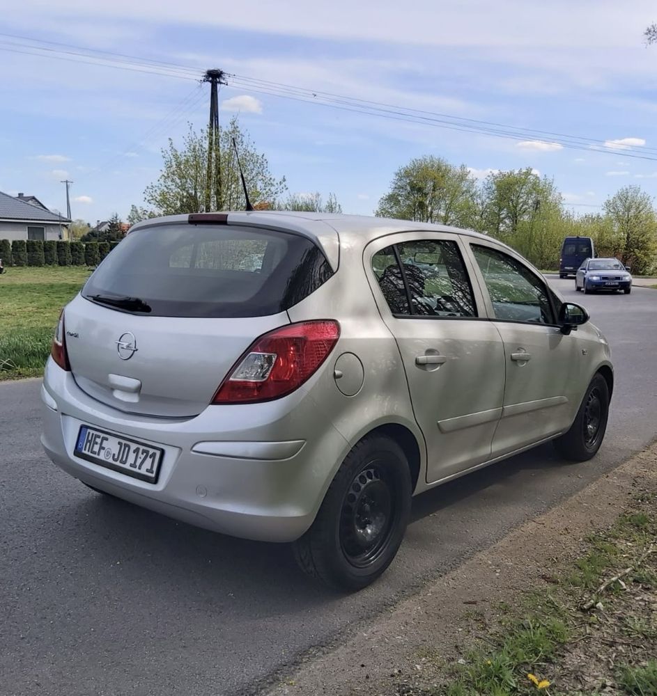 *Opel Corsa D* 1.0 benzyna 2007 rok