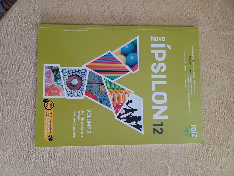 Manual - Novo Ípsilon 12 - Matemática A - 12.º ano Escolar ( NOVO)