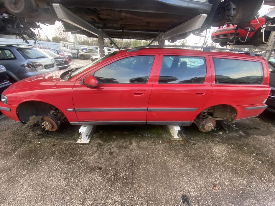Volvo v70 ( peças)