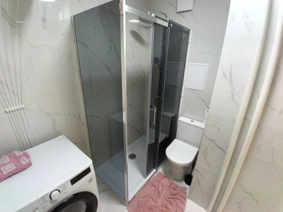 Remont ubikacji, łazienki, kuchni. Położenie płytek. Płytkarz.