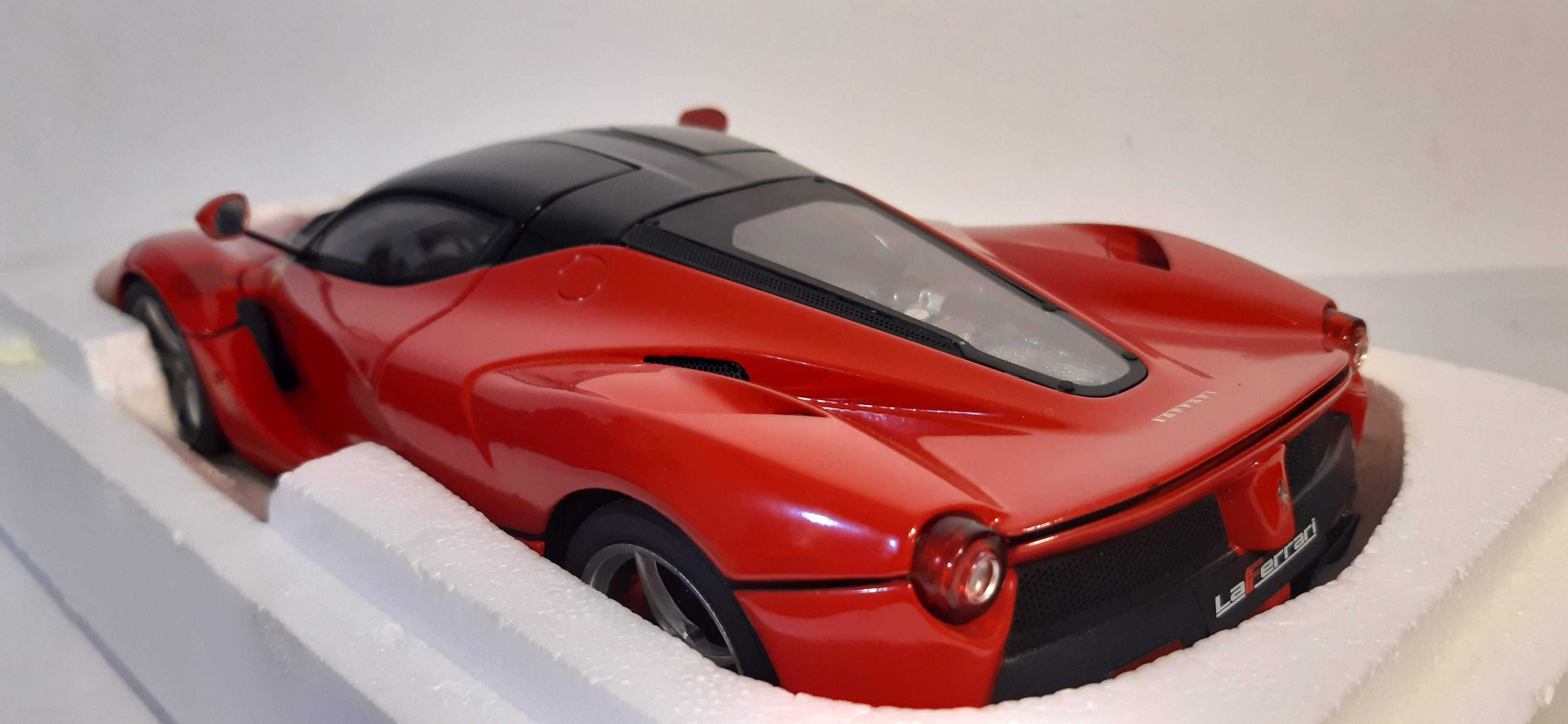 1/18 Ferrari Laferrari - Hot Wheels ELITE