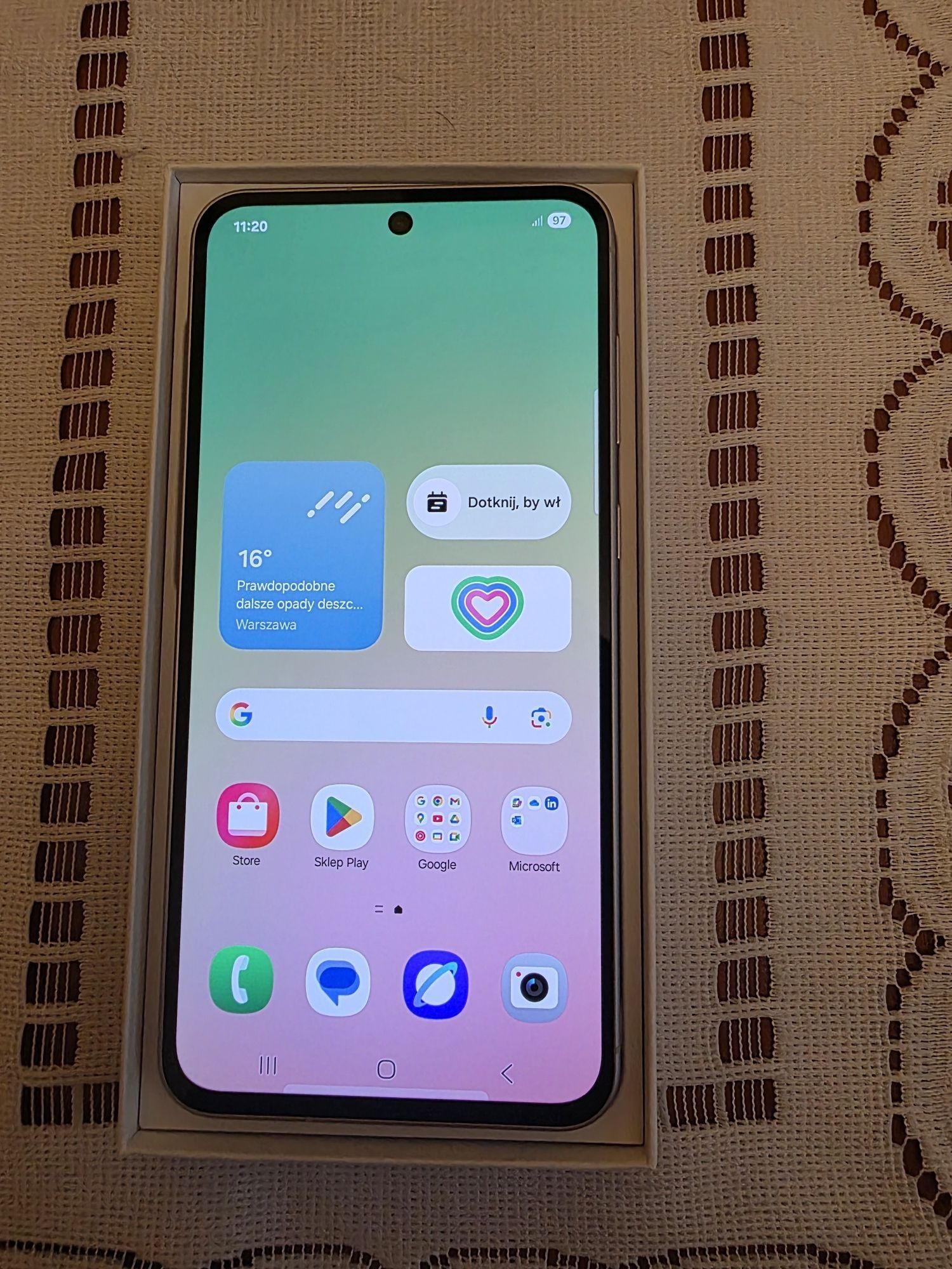 Samsung A56 5G - 8/256Гб, 6.6",  купувався в Україні!