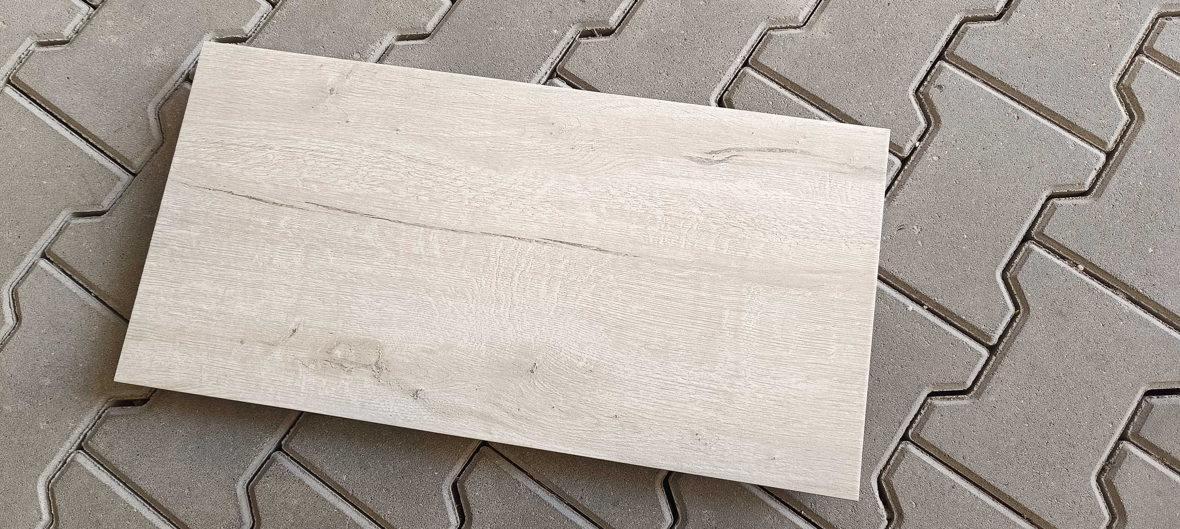 Gres szkliwiony Suomi White Mat 30×60 płytki podłogowo ścienne