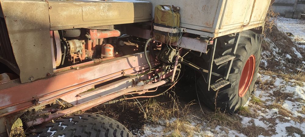 ТОРГ Екскаватор навантажувач ПЕА-1 Карпатець