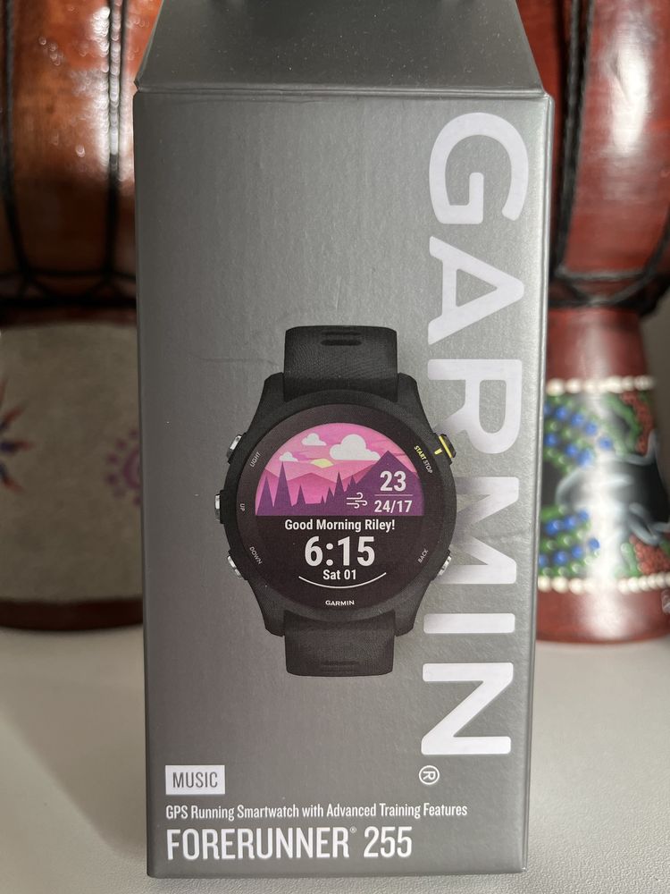 Zegarek sportowy GARMIN Forerunner 255 Music Czarny