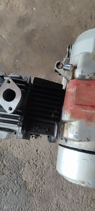 Продам мотор Mustang