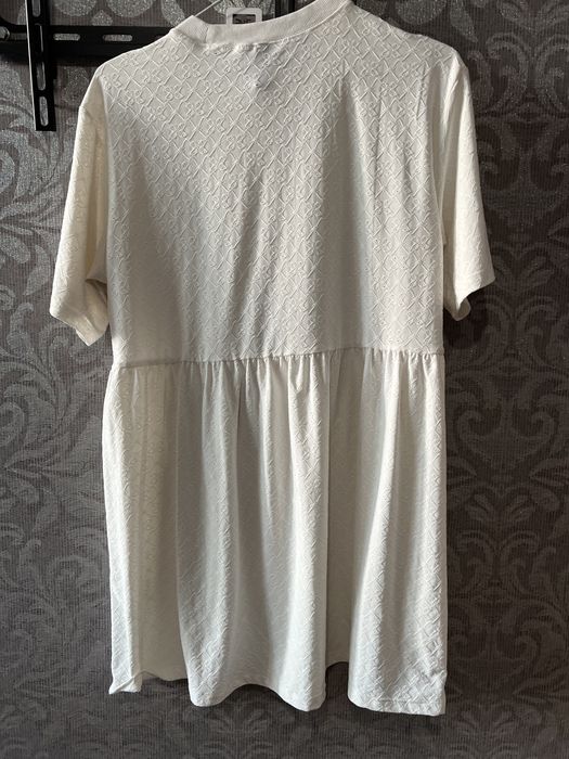 Плаття легеньке літнє підійде для вагітних H&M