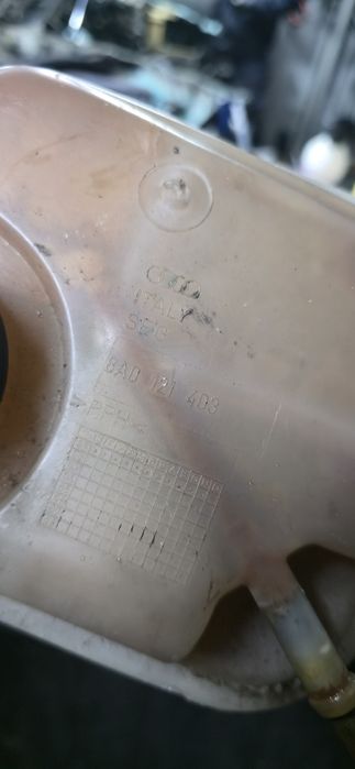 Zbiorniczek Wyrównawczy Płynu Chłodniczego Audi 80 B4 2.3L
