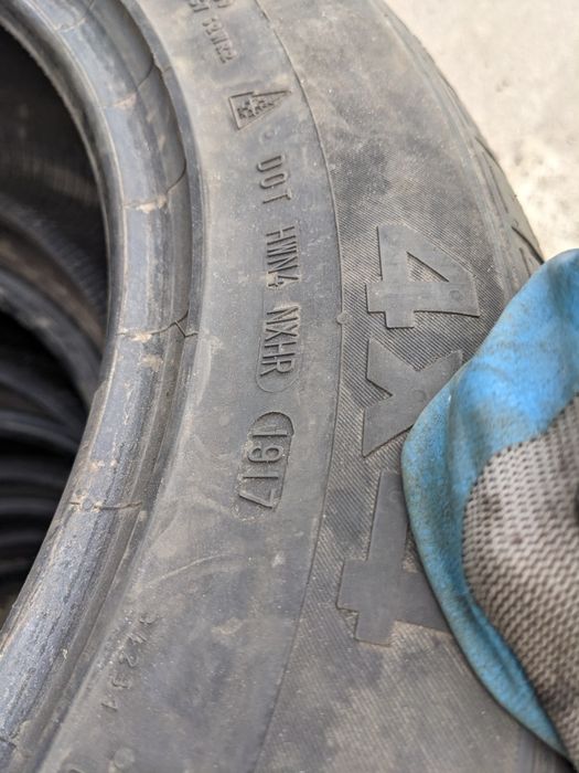 235/60R18 Continental розпаровка (1шт)