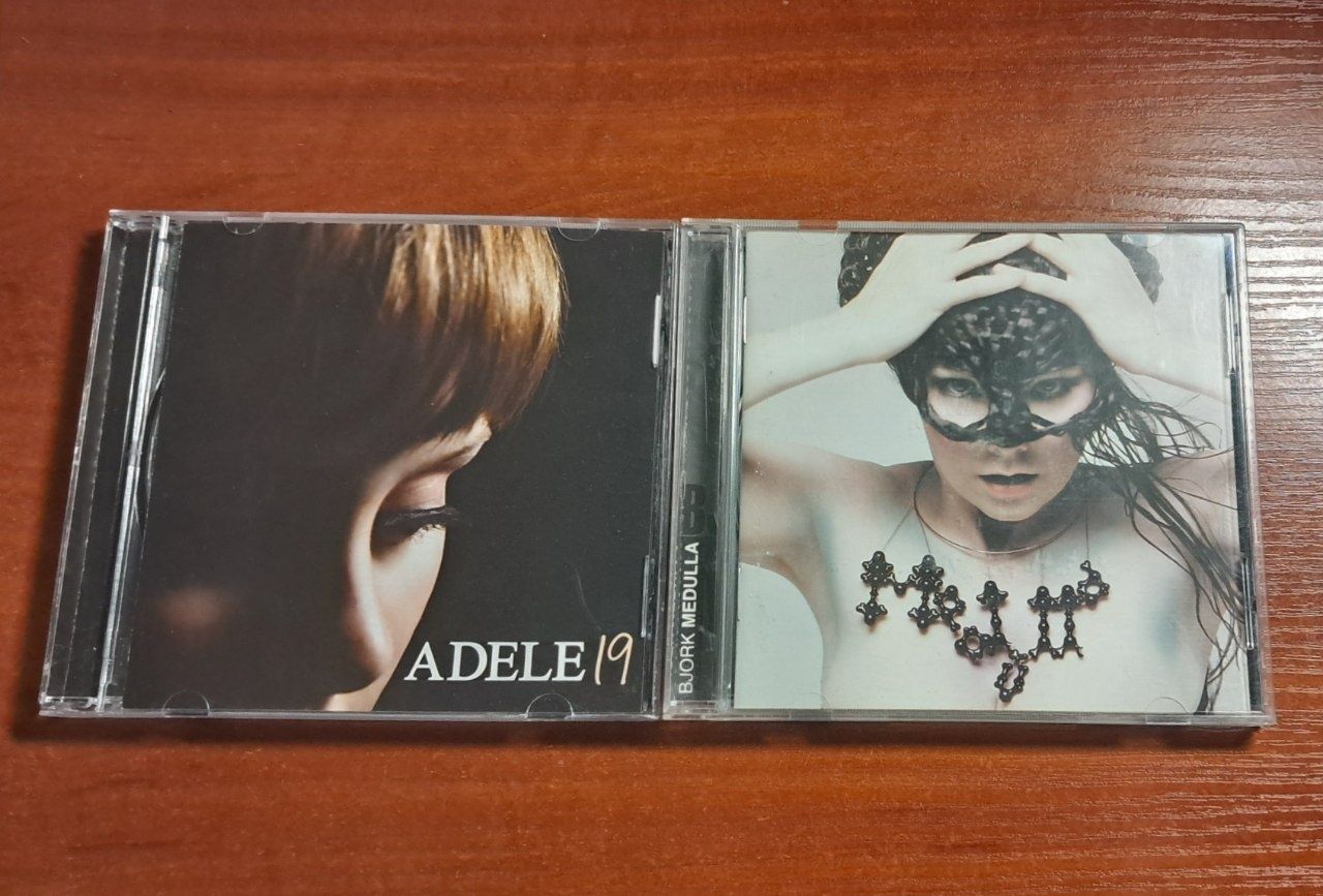 CD диск: Adele "19" і Björk "Medúlla"