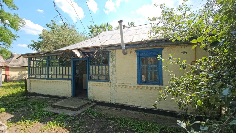 село Черевки, є газ, криниця, світло. Є ВІДЕООГЛЯД