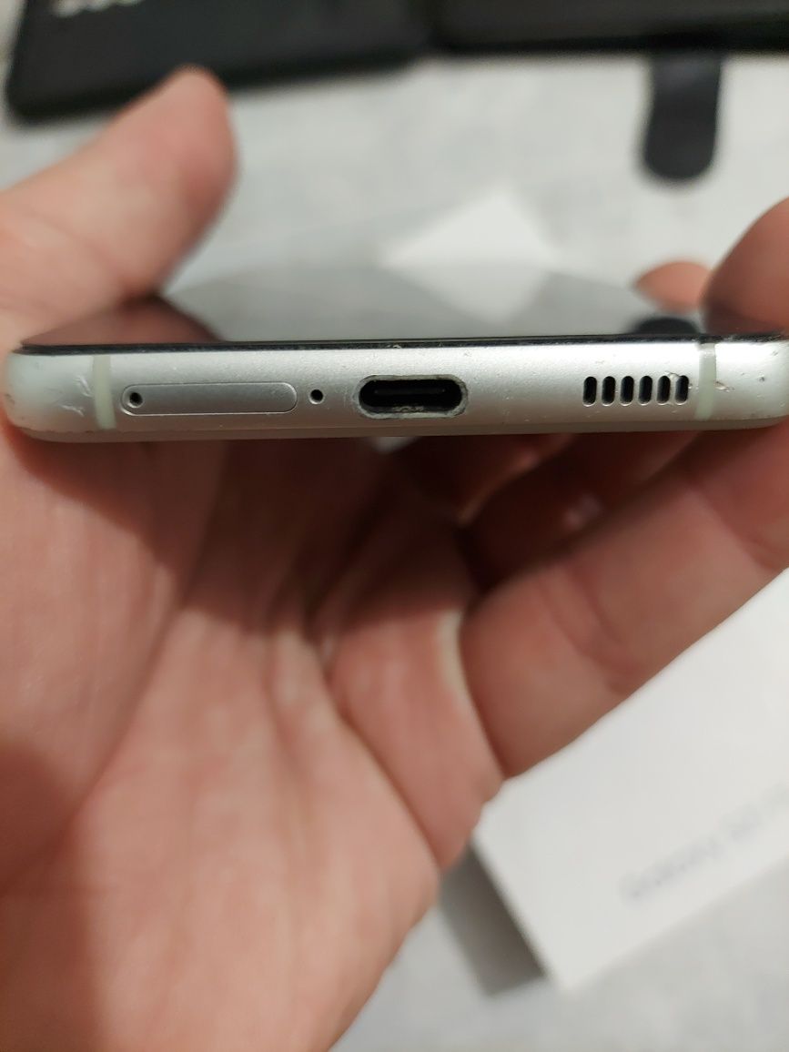 Samsung S21 FE 8/256