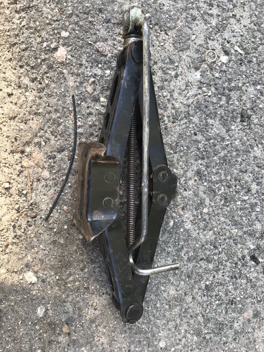 Продам домкрат