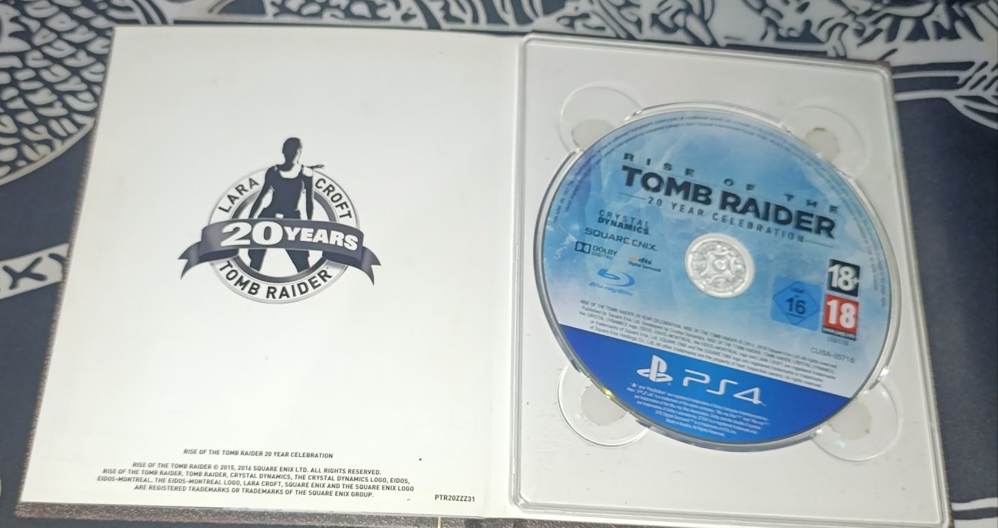 TOMB RAIDER Lara Croft 20 Years of an Icon para ps4