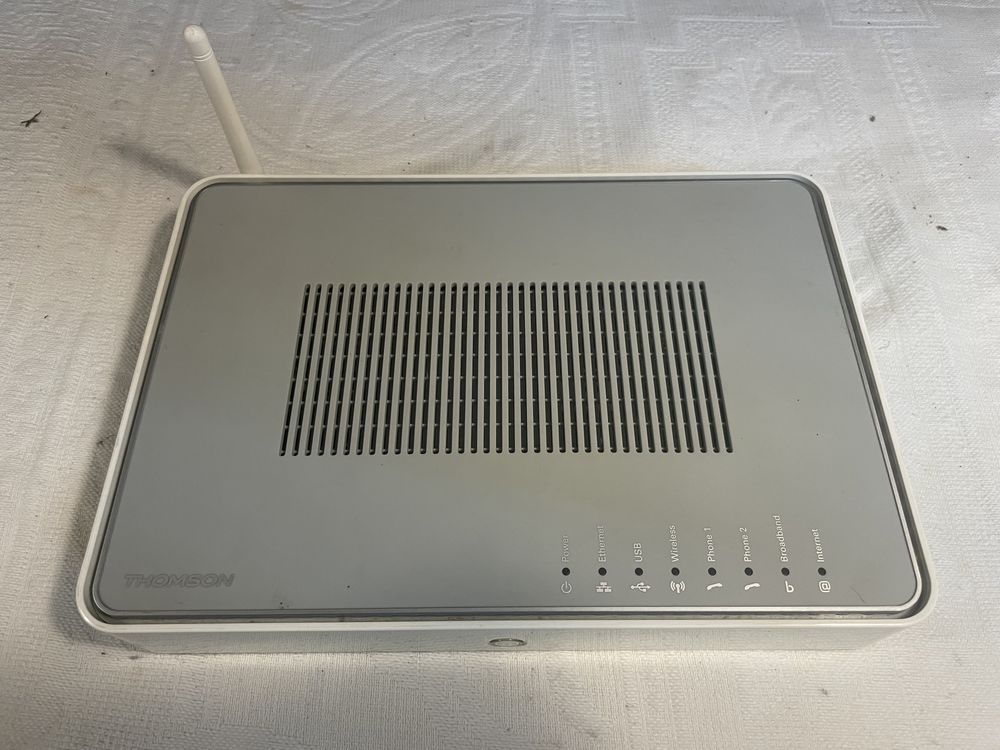 Router Thomson TG787