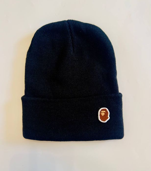 Шапка Bape вже в Україні