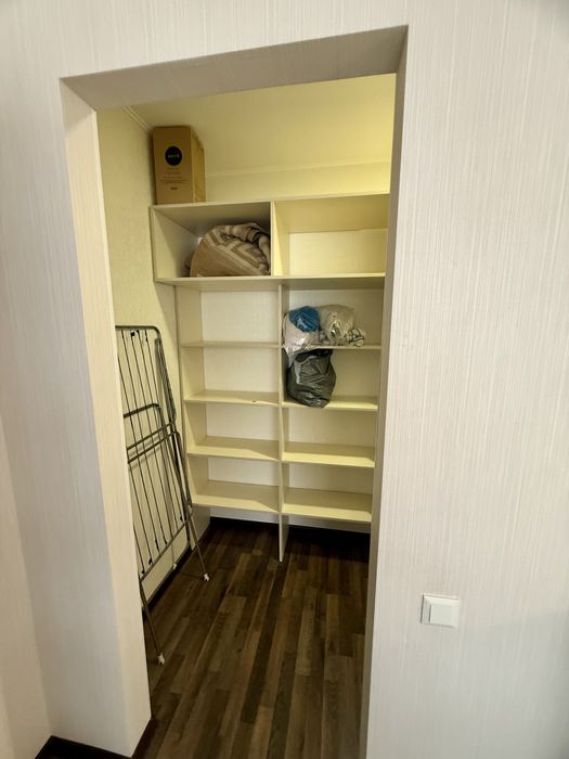 Продам 3-к кв. Вул. Космонавтів. Павлово поле. 23 Серпня.