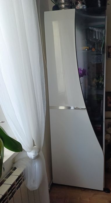 Witryna biała połysk