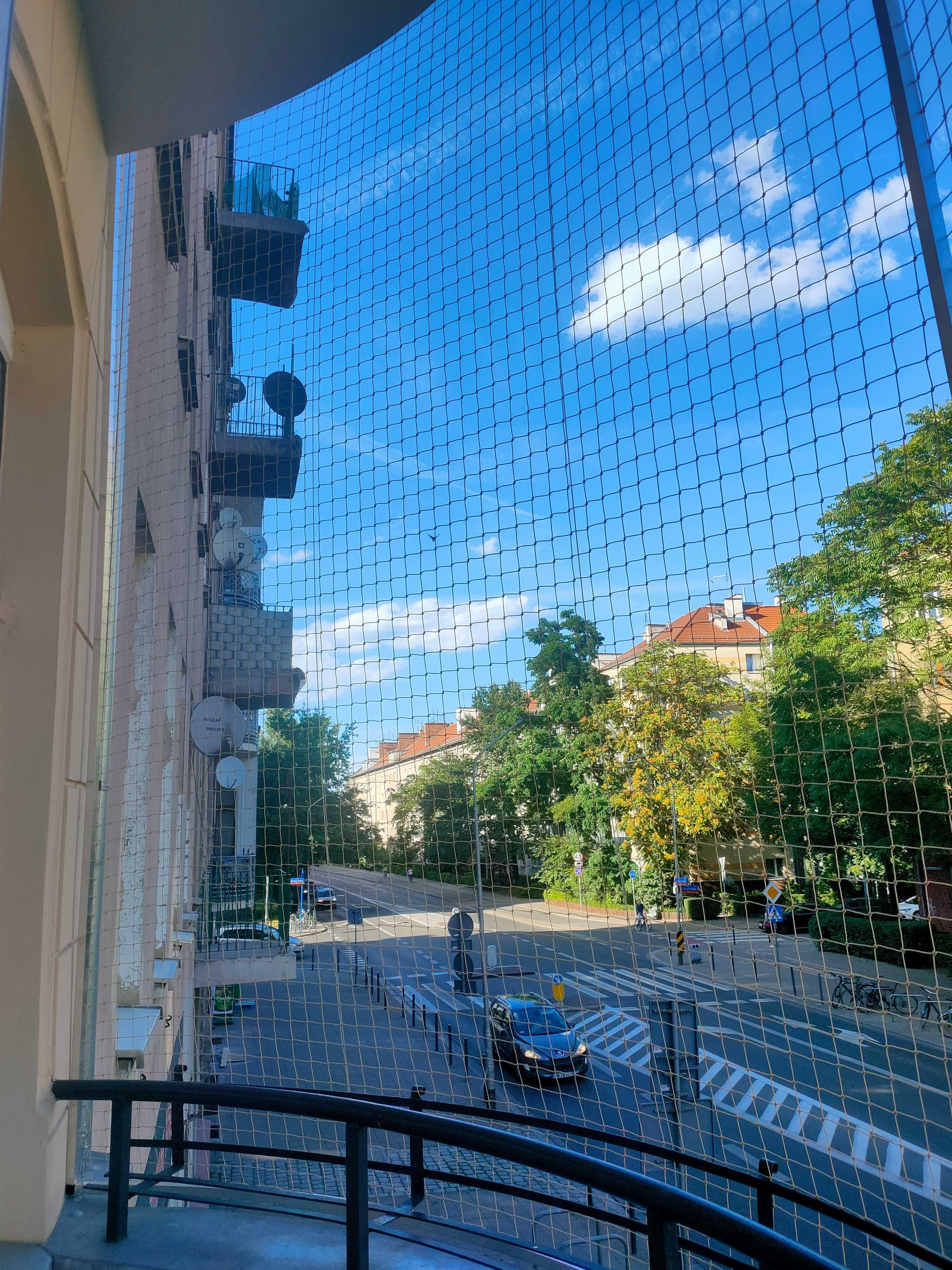 Siatka dla kota, siatka na balkon, taras, przed gołębiami, moskitiery