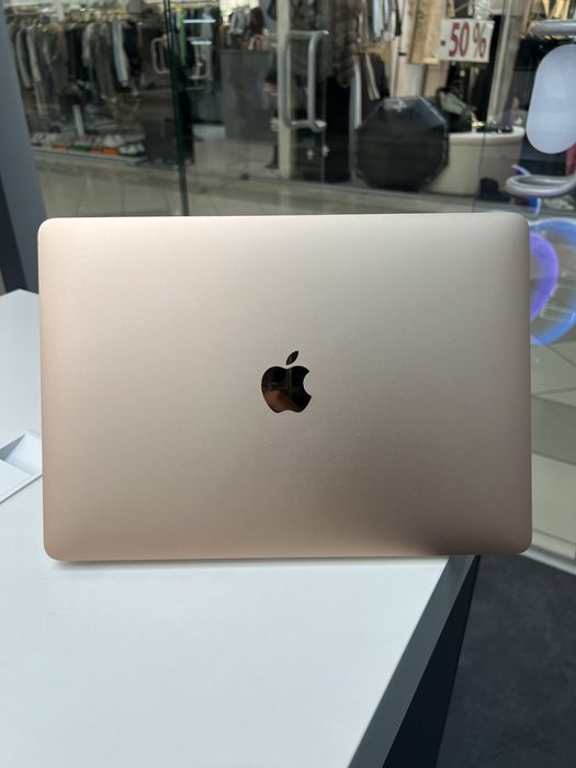 Ноутбук MacBook Air 13” 2018 i5 8ОЗУ 256GB SSD стан  9,5/10 #81779