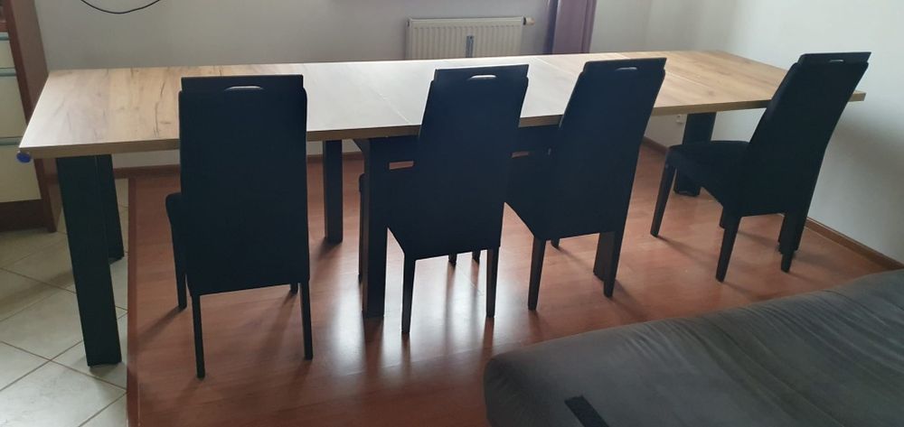 Stół rozkładany 130-310 cm plus krzesła