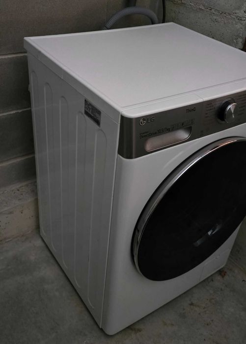 Máquina de lavar e secar roupa LG F4DV9510P2W, 10,5/7 kg WiFi
