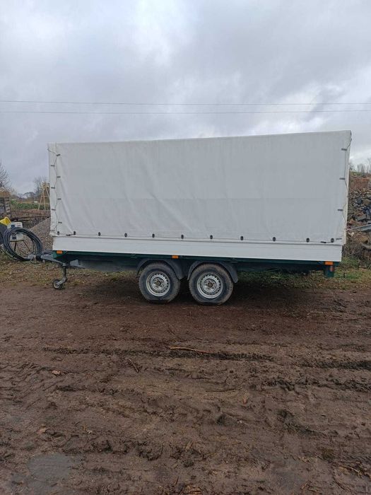 Przyczepka samochodowa z plandeką 410x200