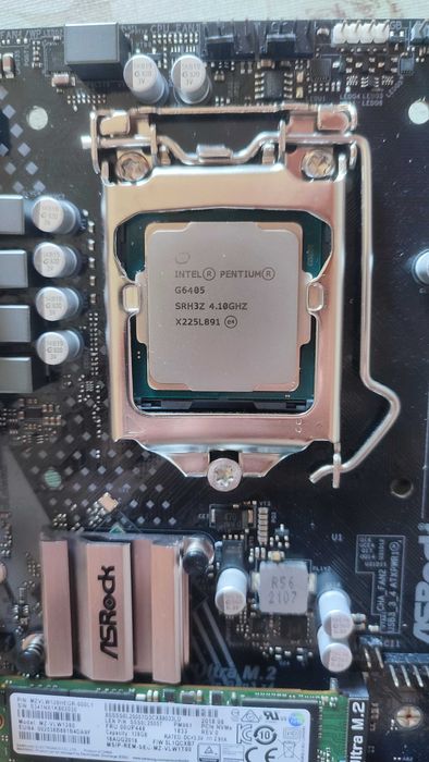 Процессор Pentium Gold G6405