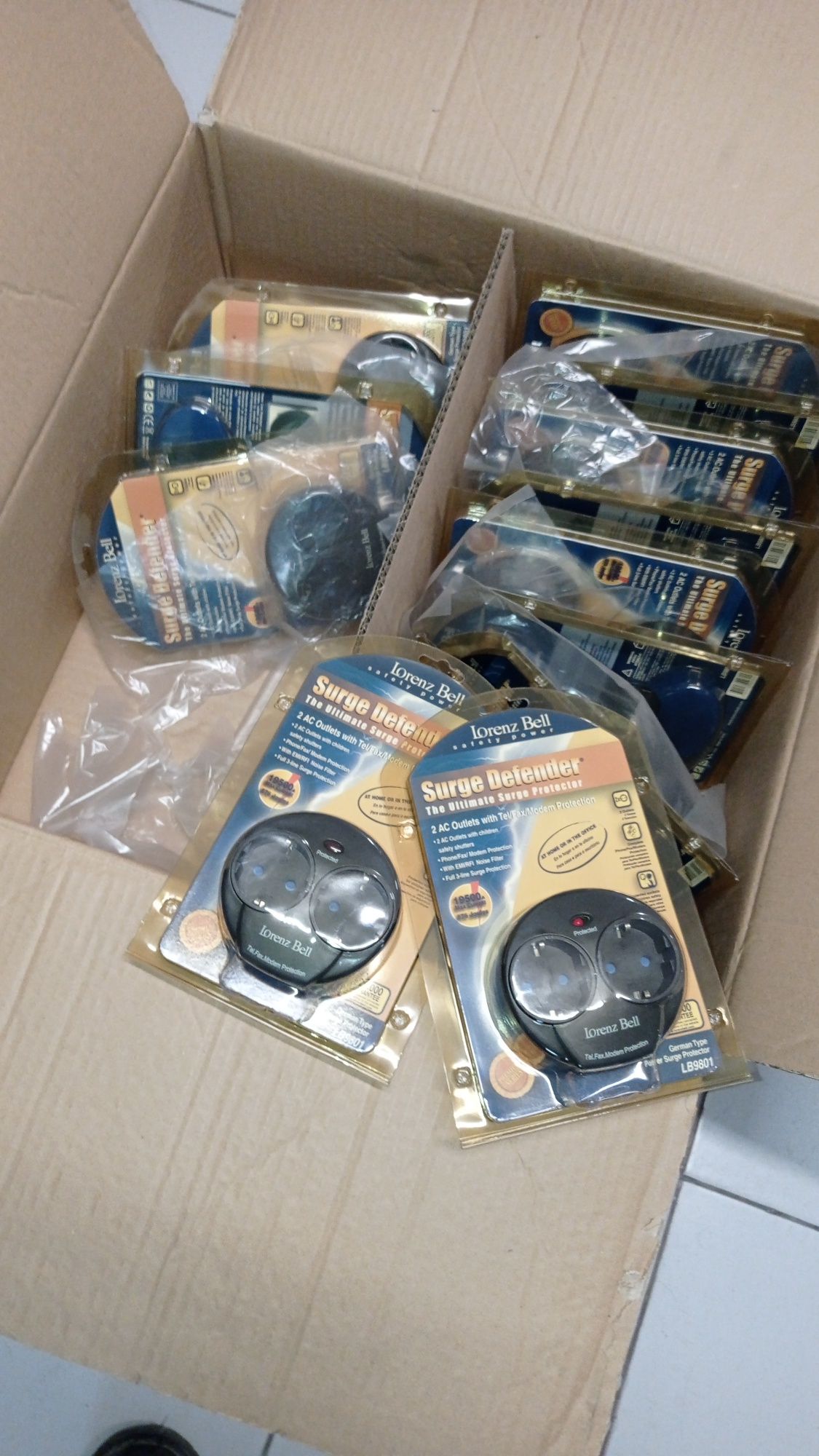 Tomadas duplas com proteção