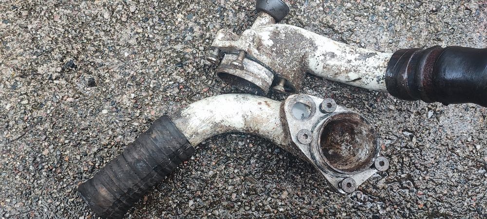 Rura chłodzenia Rura wody Volvo Penta 270,280 AQ130,B18,B20