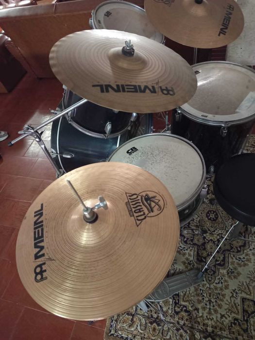 Bateria acústica
