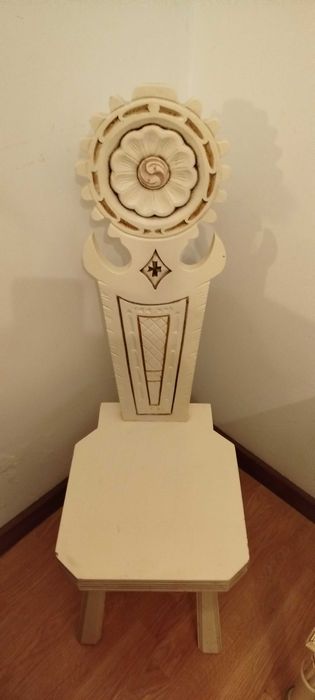 Cadeira lacada vintage