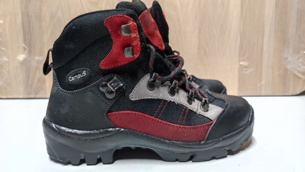 Зимові спортивні ботінки, 39 р.