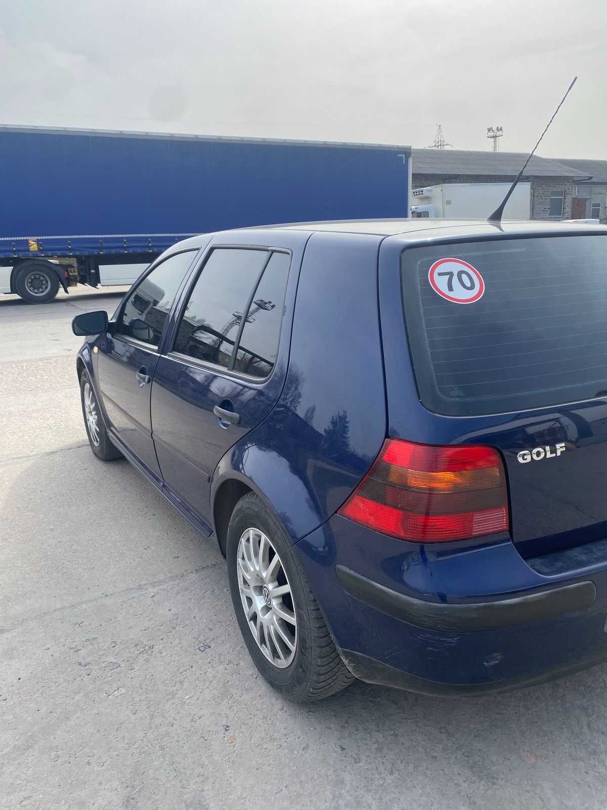 Продам  Volkswagen Golf IV