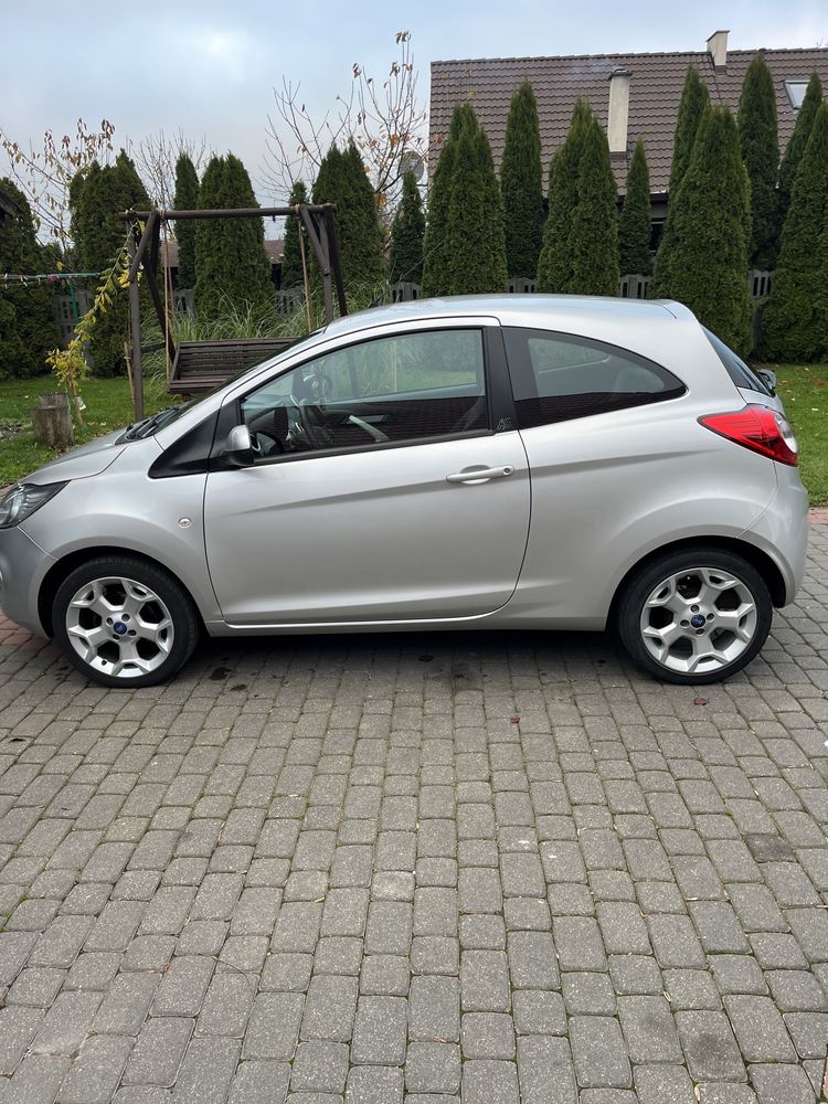 Ford KA. 2014 1,2 benzyna