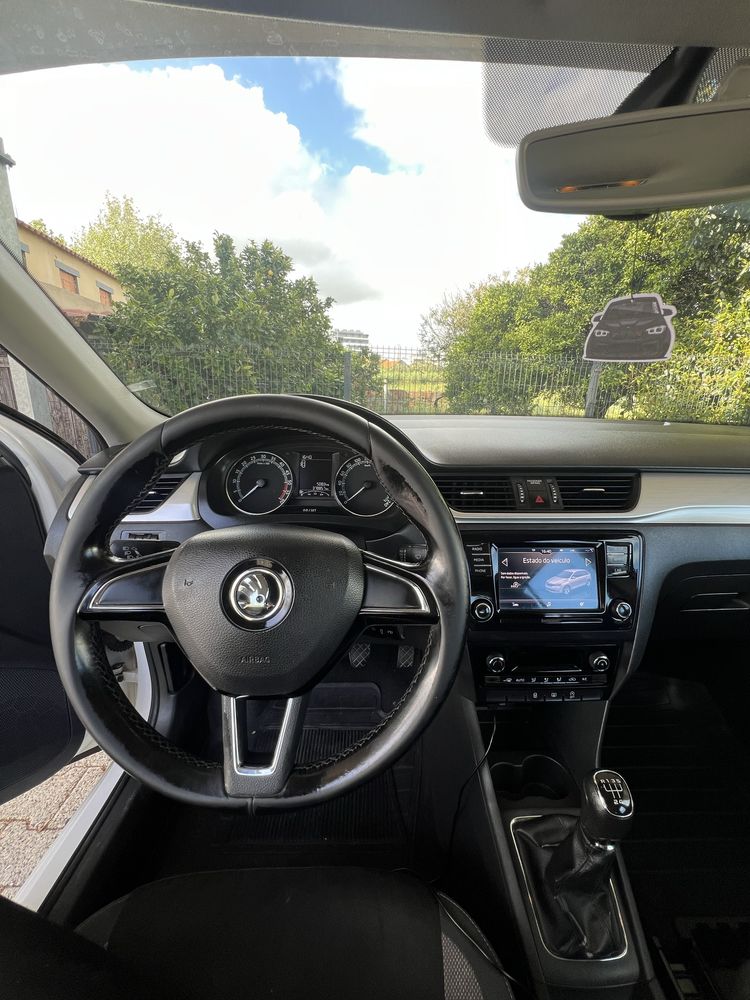 Skoda Rapid 2017