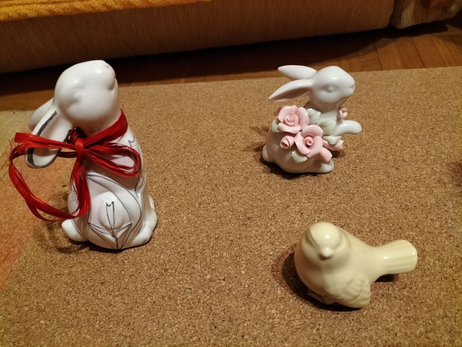 Zające Figurki wielkanocne