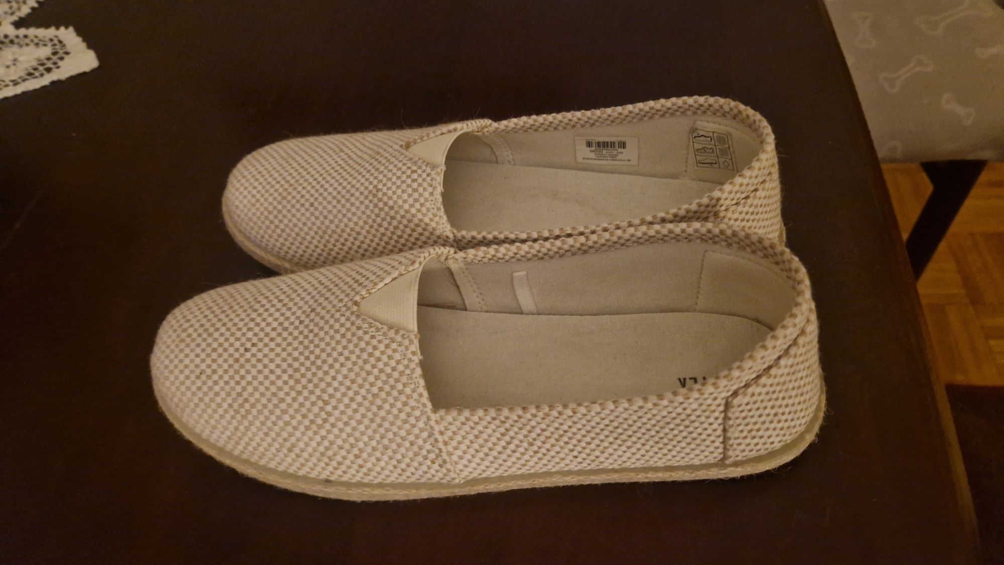 Espadryle beżowe 41 z juty marka Tex