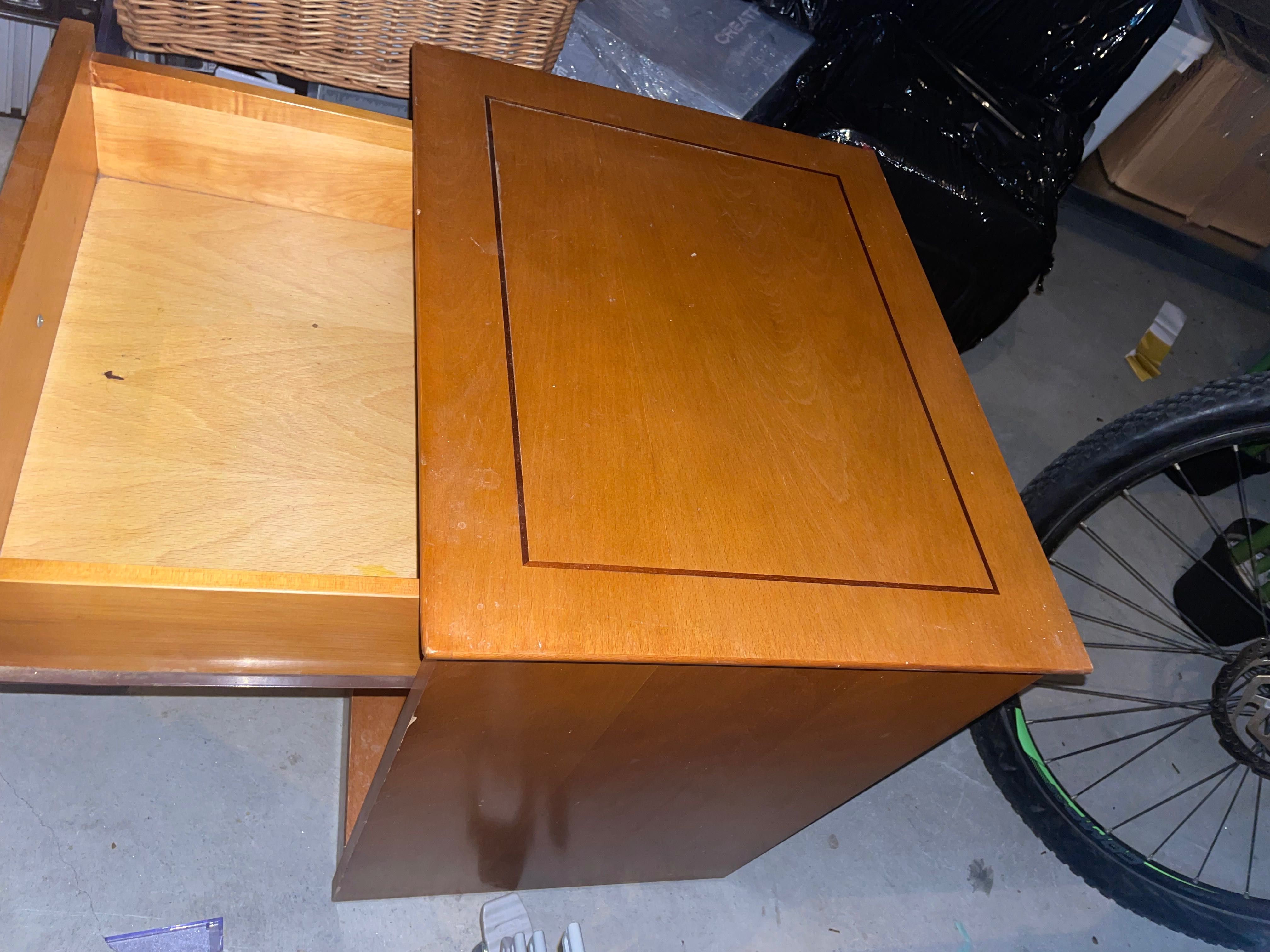 Mesa de cabeceira
