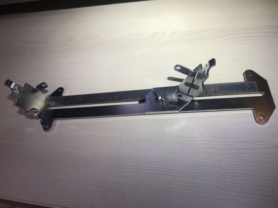 Станок для плетіння з паракорду