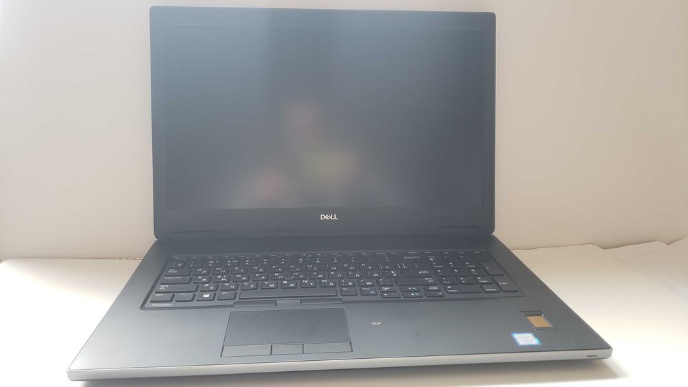 Ноутбук Dell Precision 7730 i7-8850H 32GB 128Gb + 1Tb SSD nVidia 6Gb