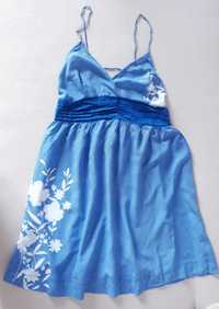 Sukienka niebieska Oysho.