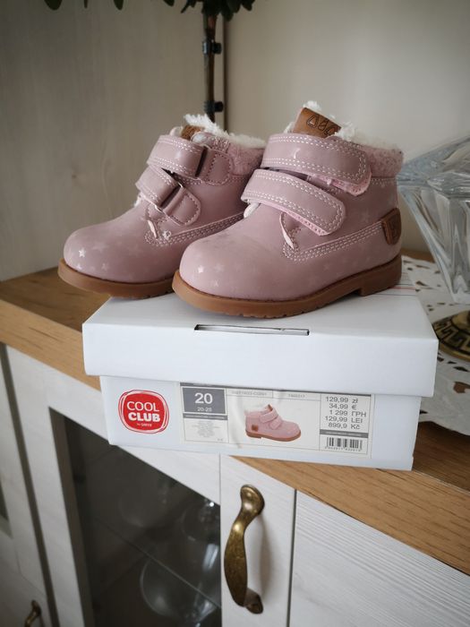 Sprzedam kozaczki dziecięce