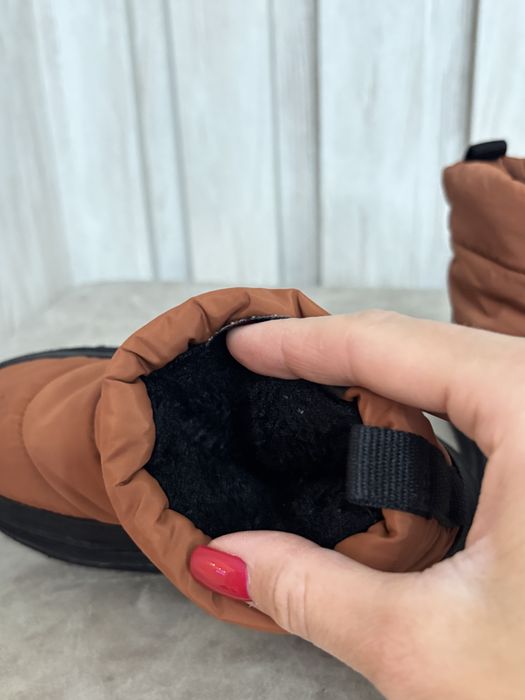 Зимние ботинки водоотталкивающие 24р