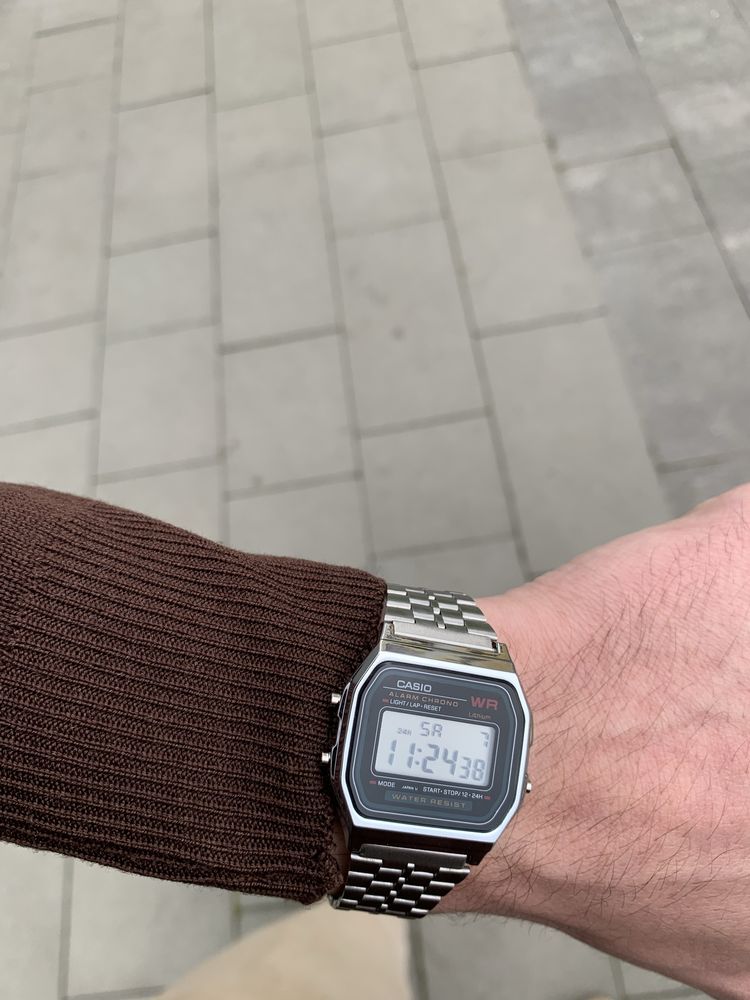 Годинник Casio Retro (є ОПТ)