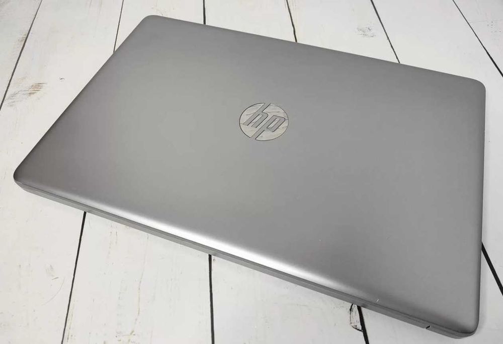 HP 250 G7, i5-8265U, RAM 8Gb/ 512Gb, 15.6 Full HD