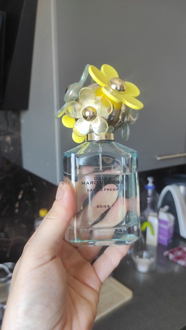 Perfumy Daisy Marc Jacobs eau so fresh