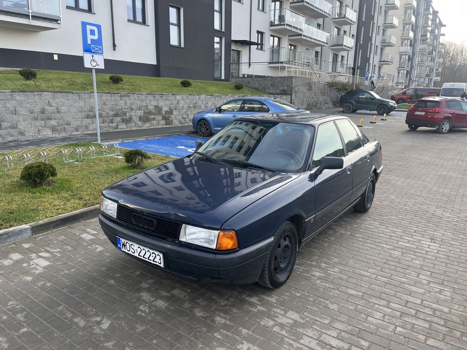 Audi 80 1.6 benzyna + Lpg / Klasyk ! Długie opłaty !