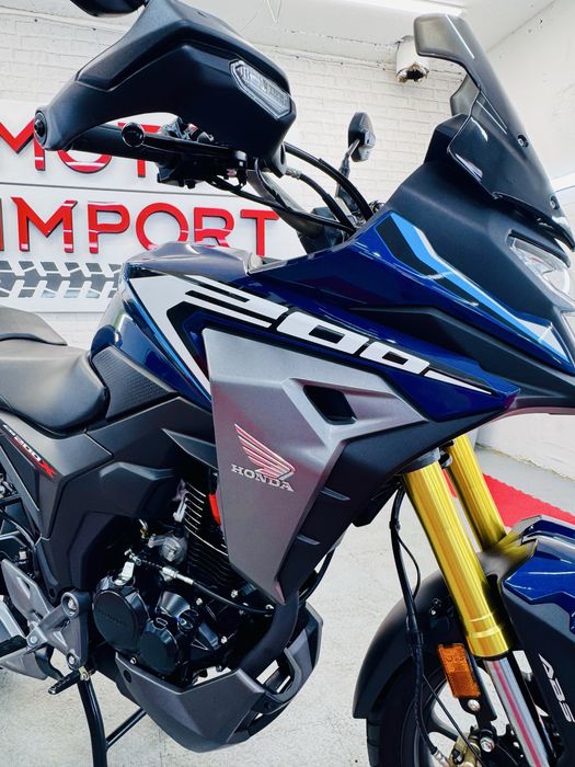 новий мотоцикл Honda CB200X ABS 2024р тільки з Японії є доставка